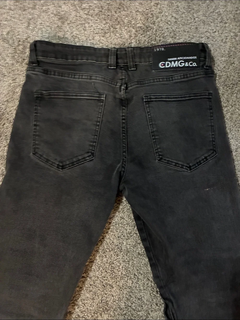Men's Black Skinny Distressed Cargo Jeans